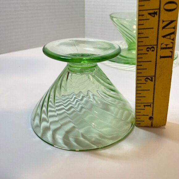 Vintage Green Spiral Depression Glass Dessert Sets - 4 Swirl Plates and 4 Matchi - Picture 10 of 15